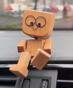 🔥Letzter Tag Rabatt 49 %🔥Charmante kleine Holzfigur, die sich mit 12 magnetischen Gesichtsausdrücken bewegt