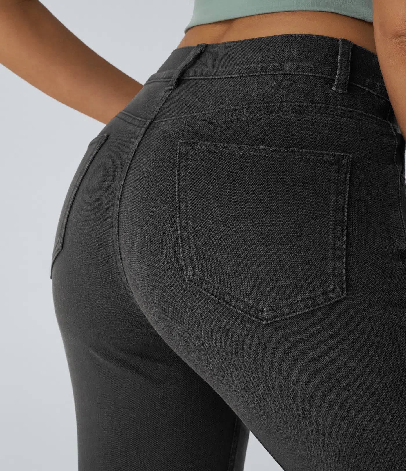 Elastische & bequeme Hose mit hoher Taille