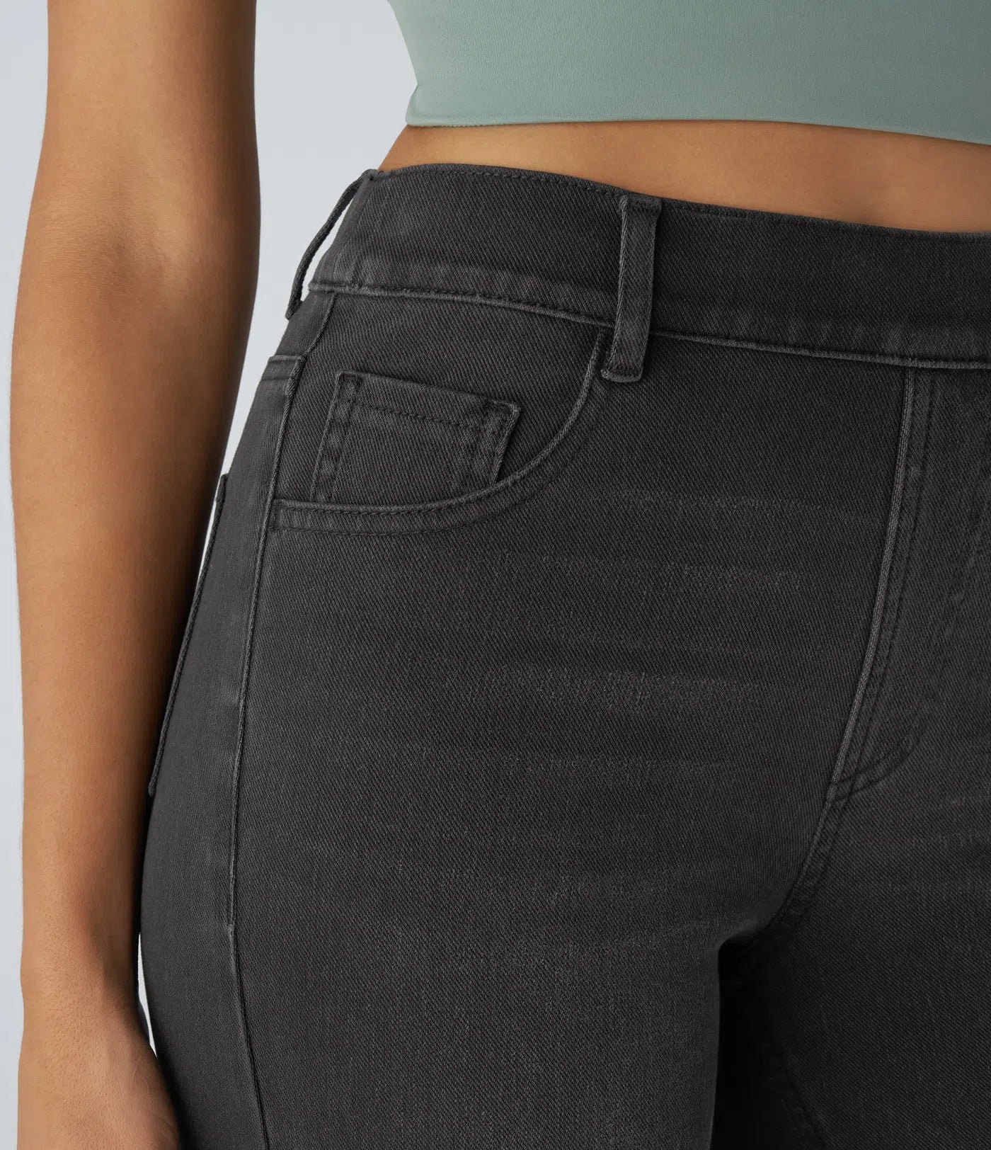 Elastische & bequeme Hose mit hoher Taille